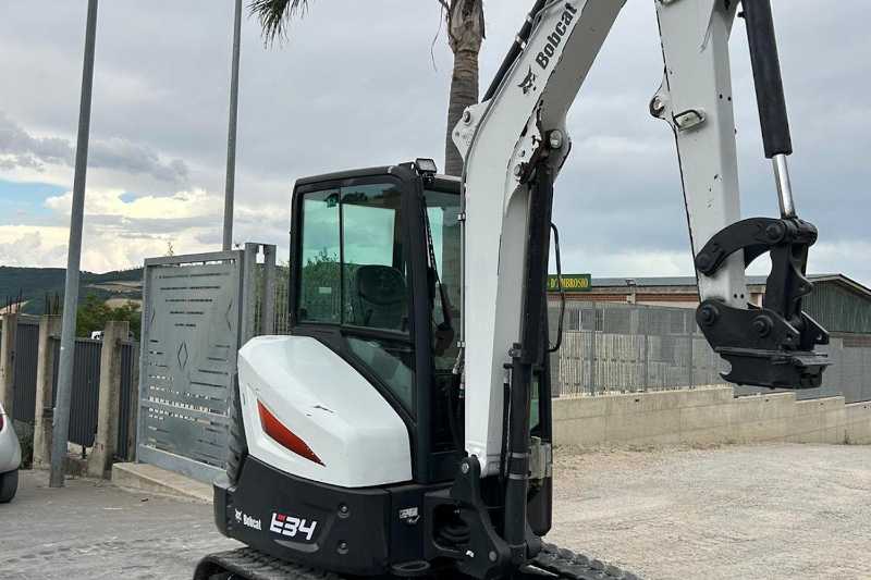 OmecoHub - Immagine BOBCAT E34